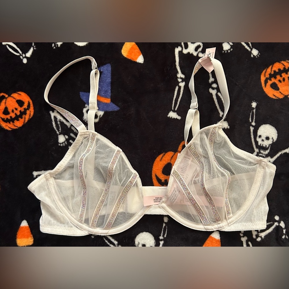 Victoria's Secret White Mesh Full-Coverage Bra